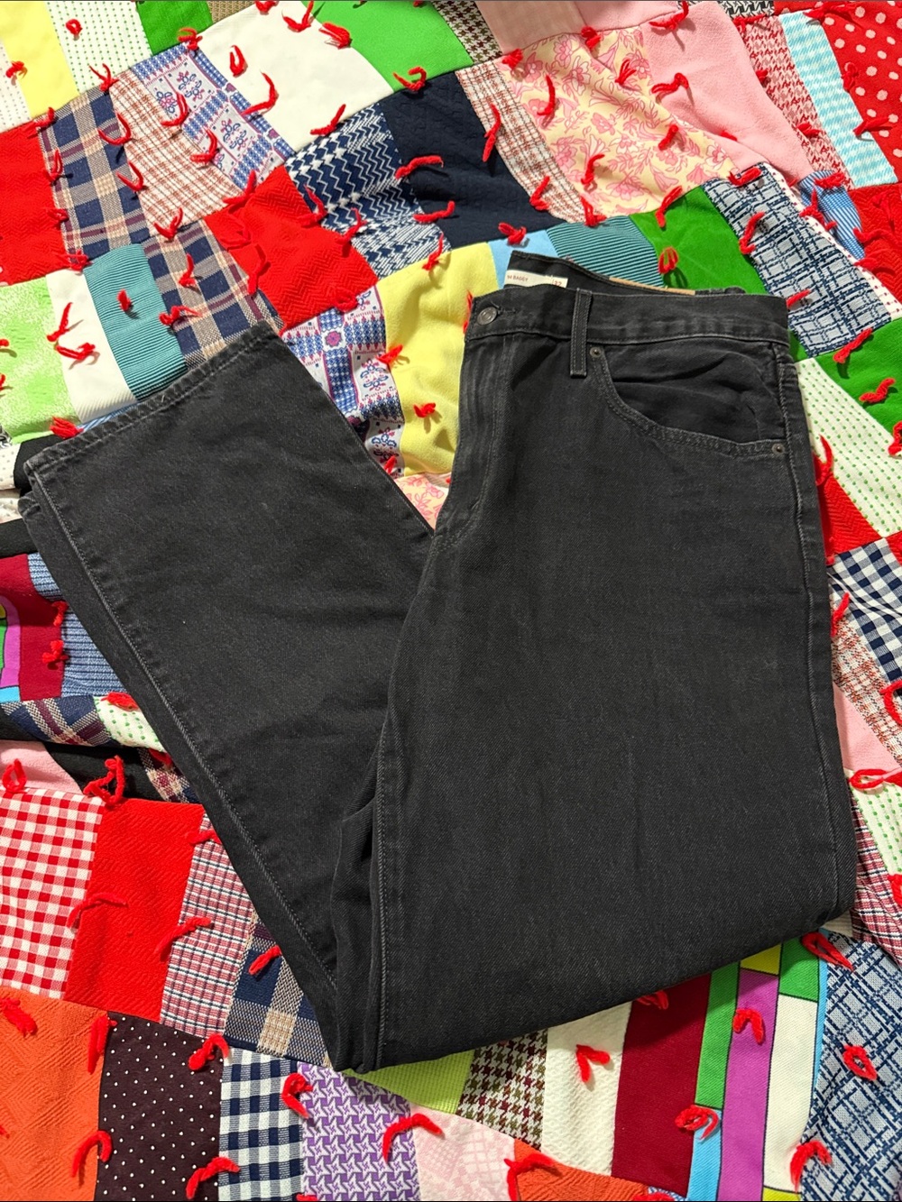 Womens Black Straight-Leg Jeans - Classic Everyday Style
